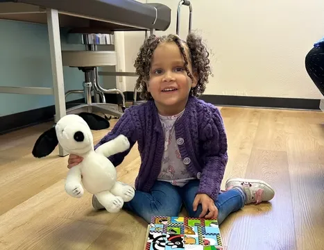 Young patient at Lirios Pediatrics